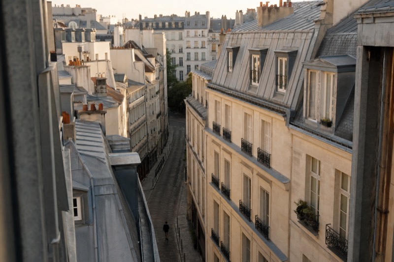 World War 2 in Paris: A Walking Tour